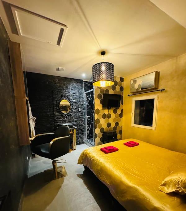 マルセイユ 13 Nuances De Grey Jacuzziヴィラ エクステリア 写真